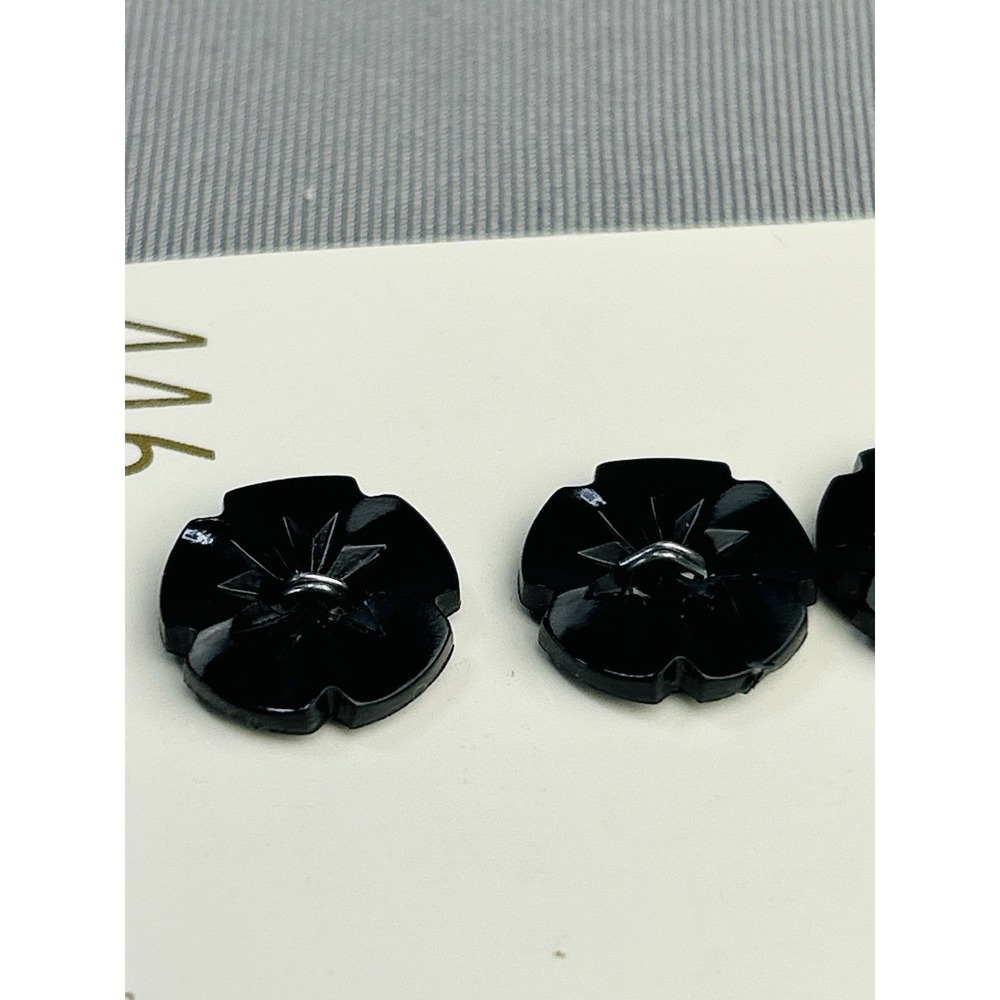 Black Flower Small Plastic Le Chic Buttons NEW On Card Set Of 4 - Picture 7 of 9